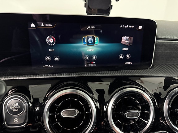 Mercedes-Benz A180 16 of 22