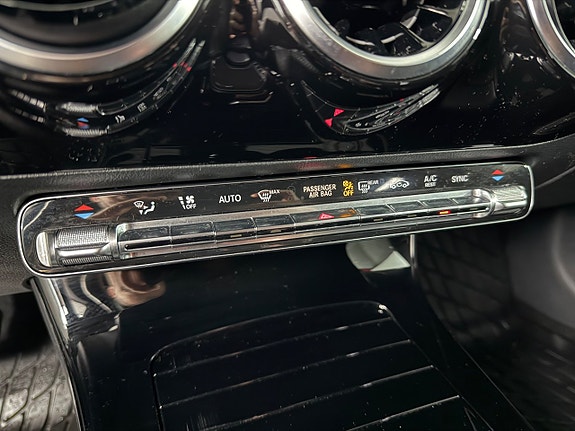 Mercedes-Benz A180 19 of 22