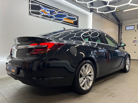 Opel Insignia 5 of 5