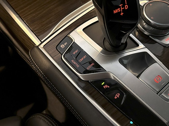 BMW 730 25 of 26