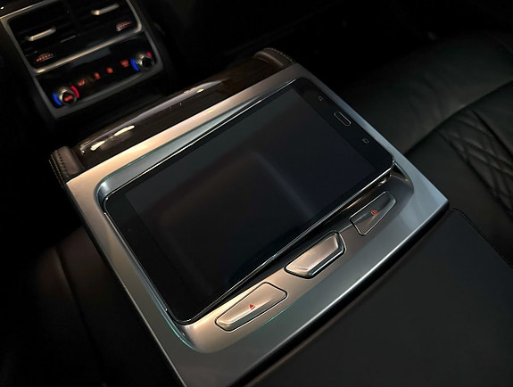 BMW 730 11 of 26
