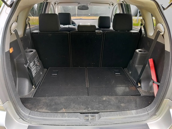 Toyota Corolla Verso 9 of 13
