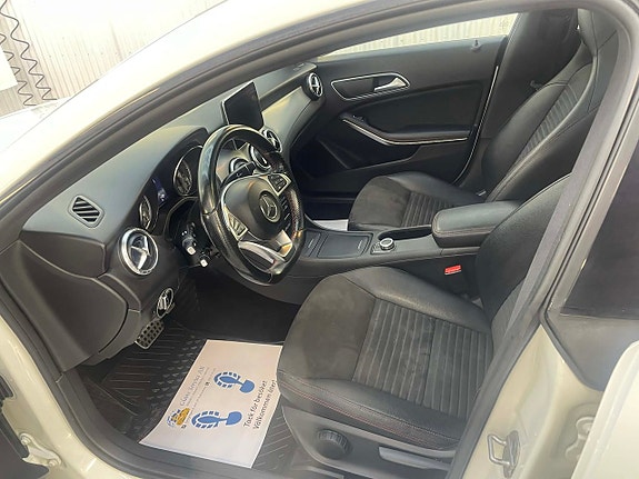 Mercedes-Benz CLA200 7 of 15