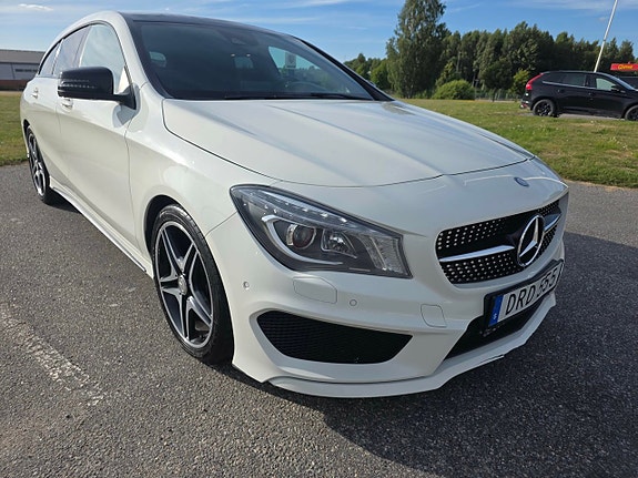 Mercedes-Benz CLA200 10 of 30