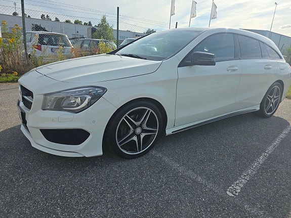 Mercedes-Benz CLA200 16 of 30