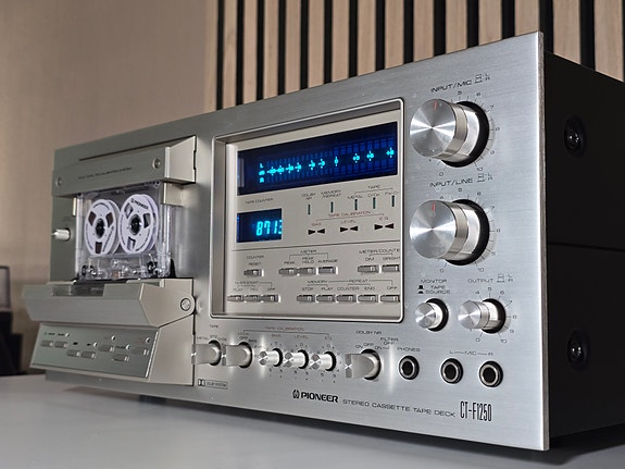 Product image 26 of 31