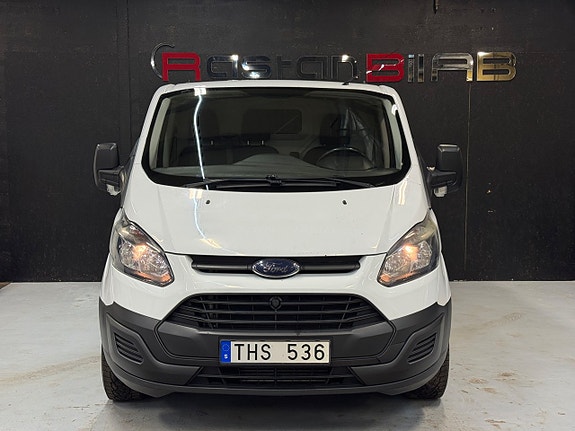 Ford Transit Custom 6 of 20