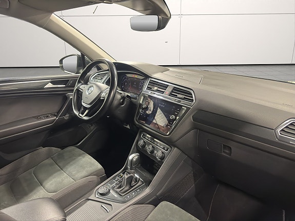 Volkswagen Tiguan Allspace 12 of 24