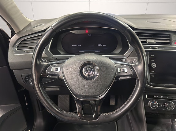 Volkswagen Tiguan Allspace 16 of 24