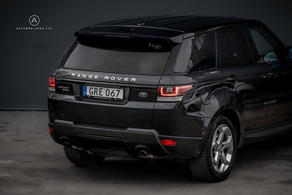 Land Rover Range Rover Sport 23 of 26