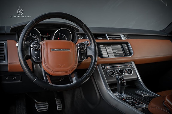 Land Rover Range Rover Sport 8 of 26