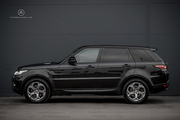 Land Rover Range Rover Sport 18 of 26