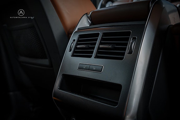 Land Rover Range Rover Sport 17 of 26