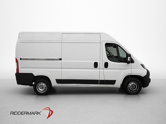 Peugeot Boxer 2 of 5
