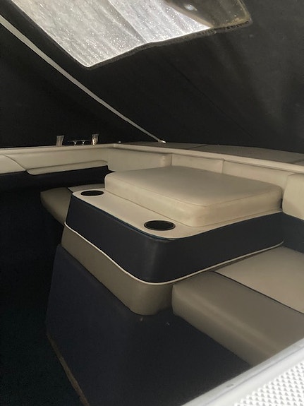 Bayliner 1952 3 of 4