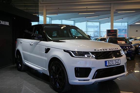 Land Rover Range Rover Sport 2 of 5