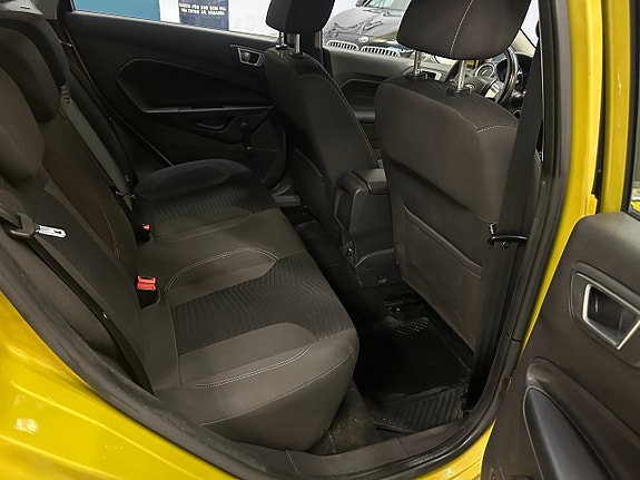 Ford Fiesta 9 of 10