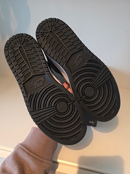 Product image 12 of 15