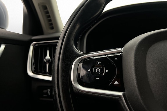 Volvo S90 14 of 30