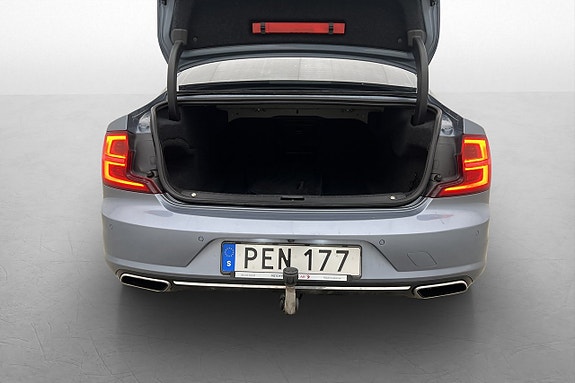 Volvo S90 29 of 30