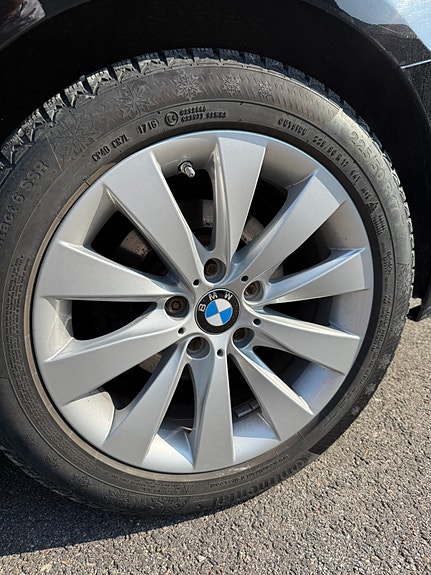 BMW 320d 16 of 24