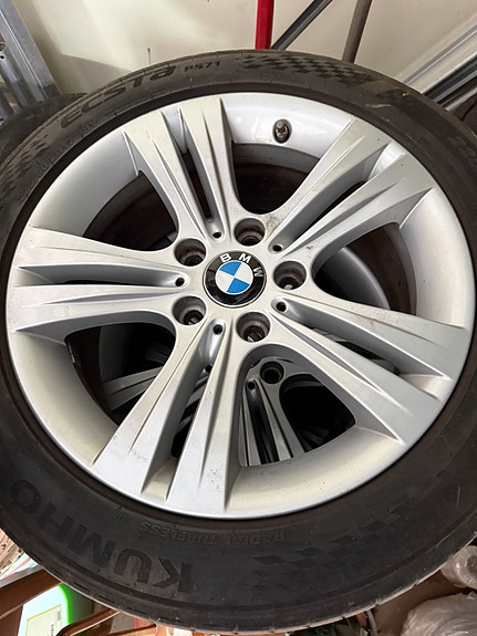 BMW 320d 15 of 24