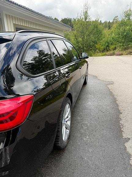 BMW 320d 10 of 24