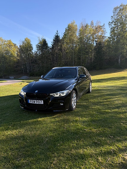 BMW 320d 2 of 24
