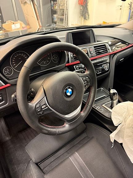 BMW 320d 6 of 24