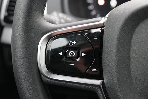 Volvo XC90 21 of 22