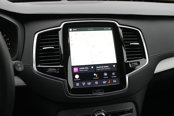 Volvo XC90 19 of 22