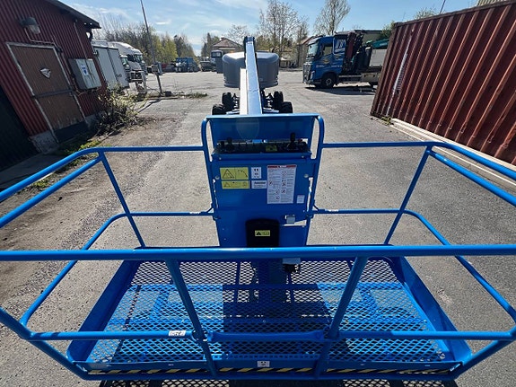 GENIE S-45 Bomlift – 15,7 m – 4WD – Nybesiktigad – 2007 3 of 5