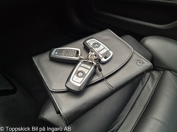 BMW 730 24 of 25