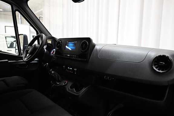 Mercedes-Benz Sprinter 316 25 of 27