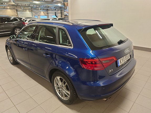 Audi A3 4 of 5