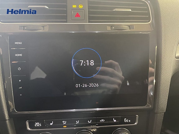 Volkswagen e-Golf VII 13 of 18