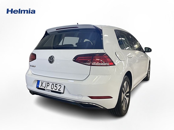 Volkswagen e-Golf VII 7 of 18
