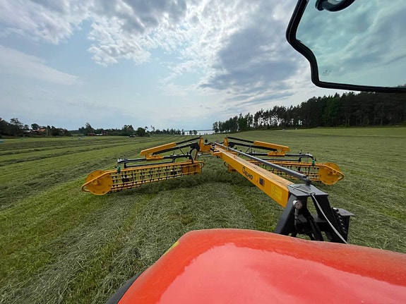 Elho strängläggare V-Twin 750 - Demo