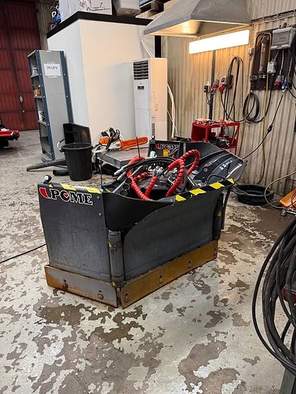 Pome Wingmaster 200/320 2 of 5