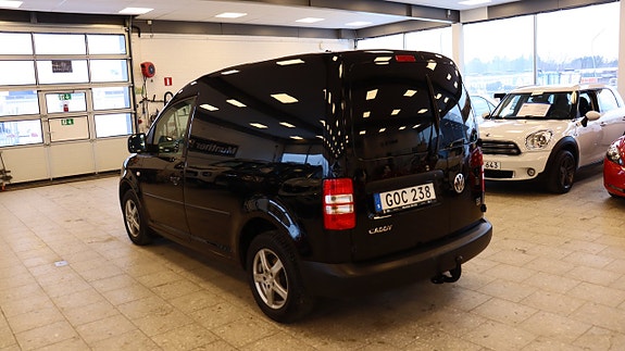 Volkswagen Caddy 4 of 5