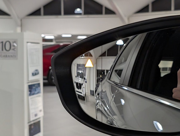Mazda CX-30 16 of 21