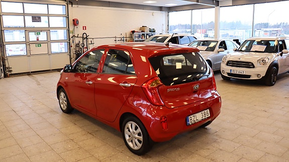 Kia Picanto 4 of 14