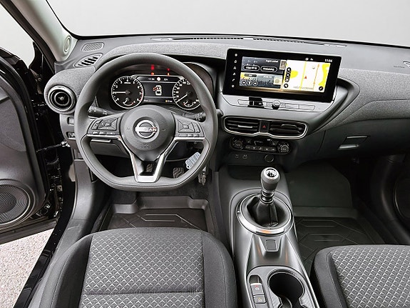 Nissan Juke 9 of 19