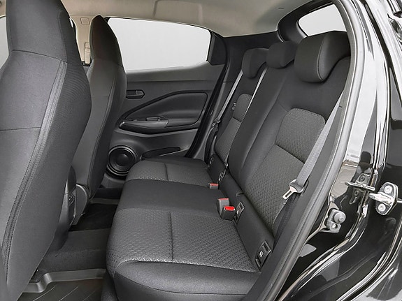 Nissan Juke 17 of 19