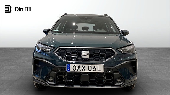 Seat Arona 2 of 5