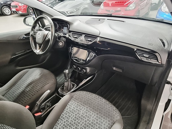 Opel Corsa 19 of 22