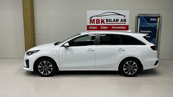 Kia Ceed 4 of 30