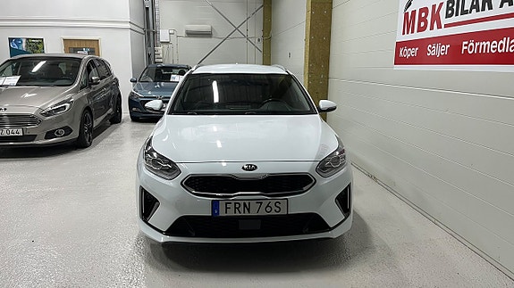 Kia Ceed 2 of 30