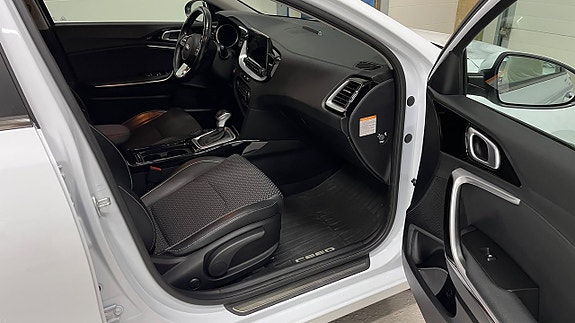 Kia Ceed 19 of 30