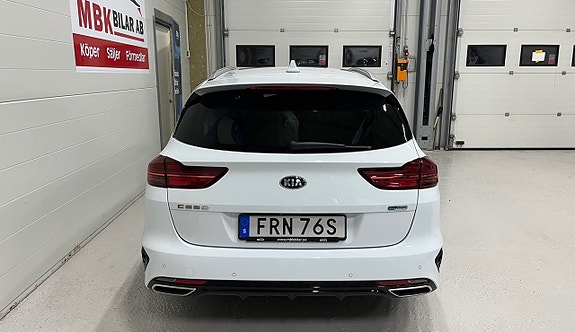 Kia Ceed 8 of 30